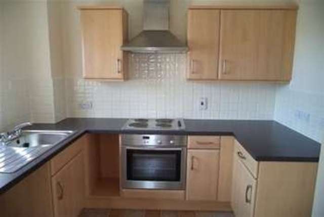  Image of 2 bedroom Flat to rent in Paulls Close Martock TA12 at Martock, TA12 6DE