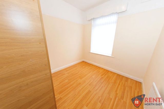  Image of 2 bedroom Flat to rent in Maxwell Street Gateshead NE8 at Maxwell Street Bensham Gateshead, NE8 4TX