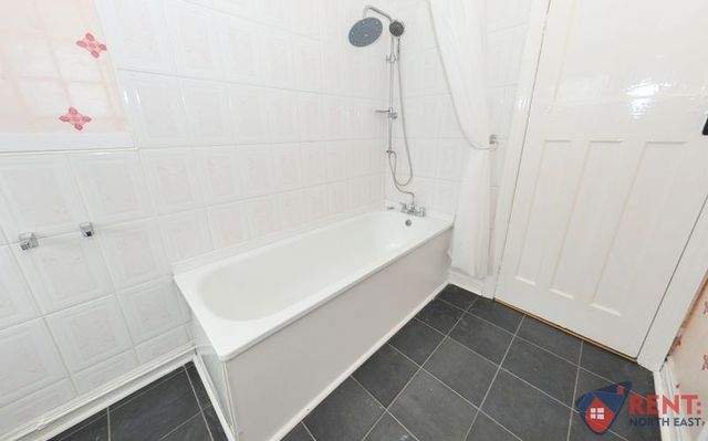  Image of 2 bedroom Flat to rent in Maxwell Street Gateshead NE8 at Maxwell Street Bensham Gateshead, NE8 4TX