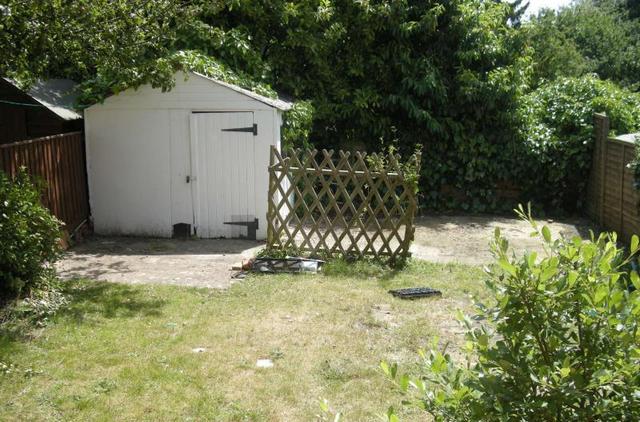  Image of 3 bedroom Semi-Detached house to rent in Mayfield Road Moordown Bournemouth BH9 at Bournemouth  Moordown, BH9 1TQ