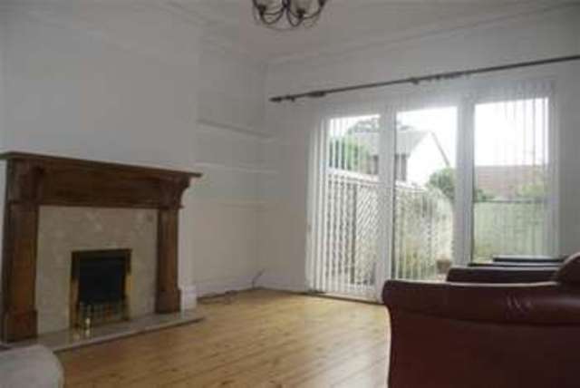  Image of 6 bedroom Detached house to rent in Mayfield Road Aigburth Liverpool L19 at Liverpool, L19 3QA