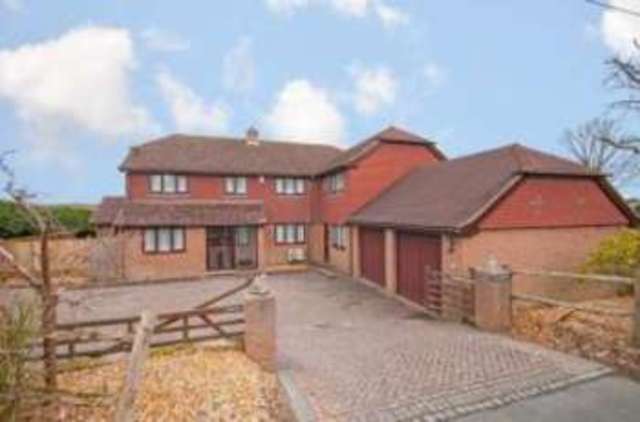  Image of 5 bedroom Detached house for sale in Maynards Green Heathfield TN21 at Heathfield East Sussex Maynard