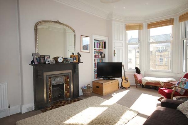  Image of 1 bedroom Flat to rent in Mcdonald Road Edinburgh EH7 at New Town Edinburgh Edinburgh, EH7 4NA