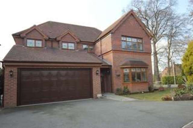  Image of 4 bedroom Detached house for sale in Meadowbank Drive Little Sutton Ellesmere Port CH66 at Meadowbank Drive  Childer Thornton, CH66 4JF