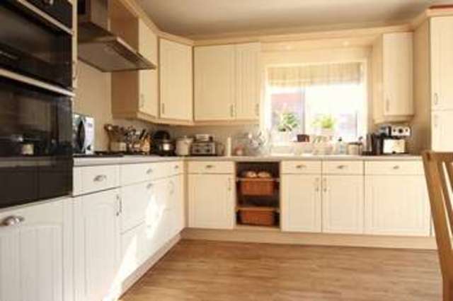  Image of 4 bedroom Detached house for sale in Meadowbank Drive Little Sutton Ellesmere Port CH66 at Meadowbank Drive  Childer Thornton, CH66 4JF