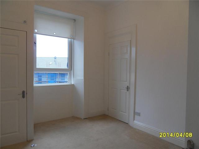  Image of 2 bedroom Flat to rent in Meadowpark Street Dennistoun Glasgow G31 at Dennistoun Glasgow Glasgow, G31 2RX