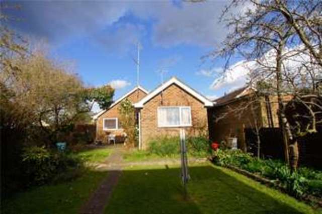  Image of 3 bedroom Detached house for sale in Melville Avenue Frimley Camberley GU16 at Frimley Camberley Frimley, GU16 8NA