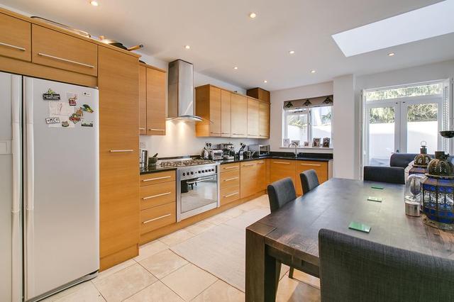  Image of 3 bedroom Terraced house to rent in Mendora Road London SW6 at Mendora Road  Fulham Palace Road, SW6 7ND