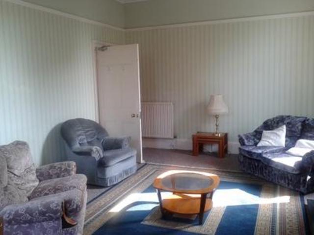  Image of 2 bedroom Flat to rent in Merchiston Place Edinburgh EH10 at Bruntsfield Edinburgh Edinburgh, EH10 4NR