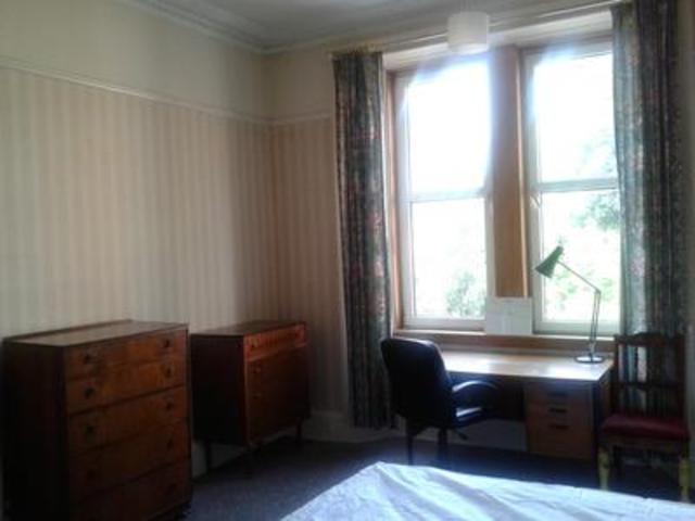  Image of 2 bedroom Flat to rent in Merchiston Place Edinburgh EH10 at Merchiston Place  Edinburgh, EH10 4NR