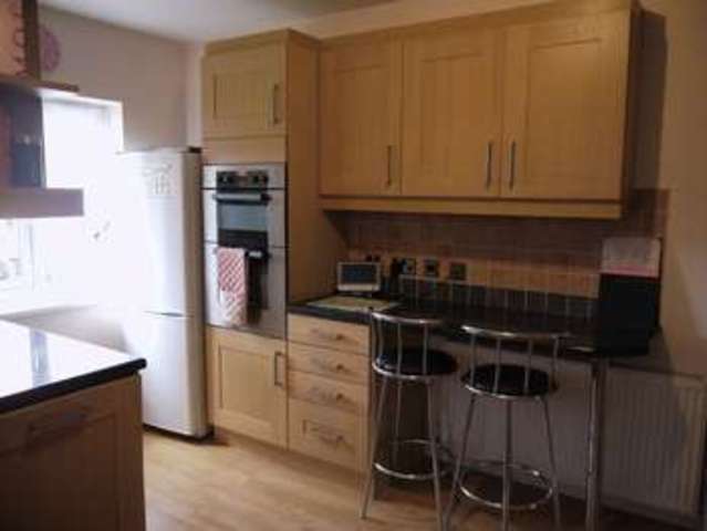  Image of 4 bedroom Detached house to rent in Midanbury Lane Southampton SO18 at Midanbury Lane  Southampton, SO18 4HP