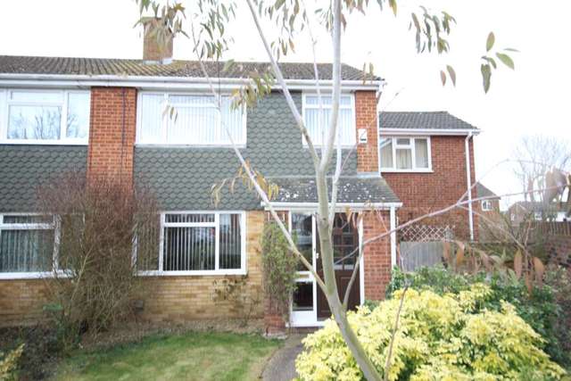  Image of 4 bedroom Semi-Detached house for sale in Midhurst Close Aylesbury HP21 at Midhurst Close Bedgrove Aylesbury, HP21 9TZ