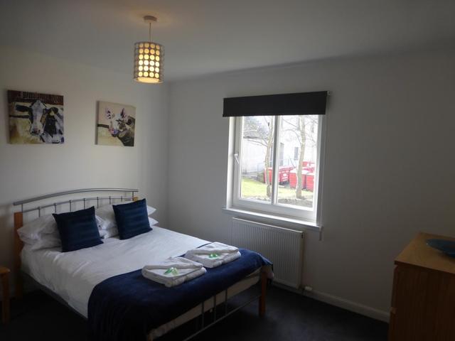  Image of 2 bedroom Flat to rent in Midstocket View Aberdeen AB15 at West End Aberdeen Aberdeen, AB15 6BS