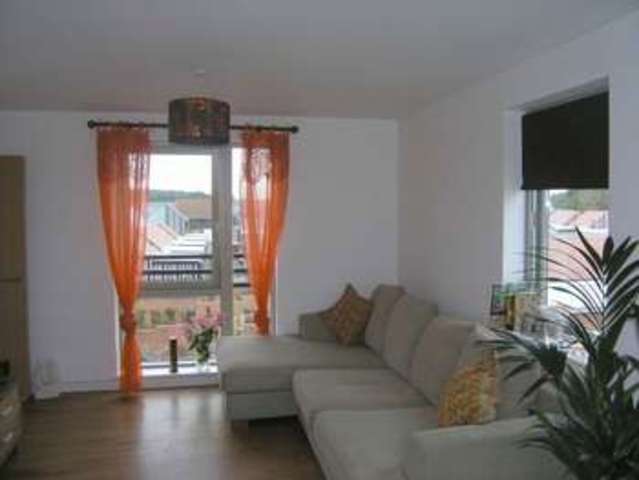  Image of 2 bedroom Flat to rent in Milestone Road Newhall Harlow CM17 at Milestone Road Newhall Harlow, CM17 9NW