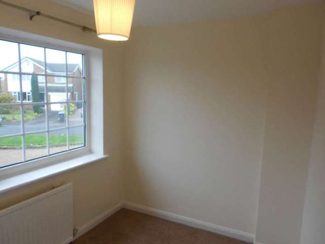  Image of 3 bedroom Detached house to rent in Milford Grove Gomersal Cleckheaton BD19 at Milford Grove Gomersal Cleckheaton, BD19 4BB