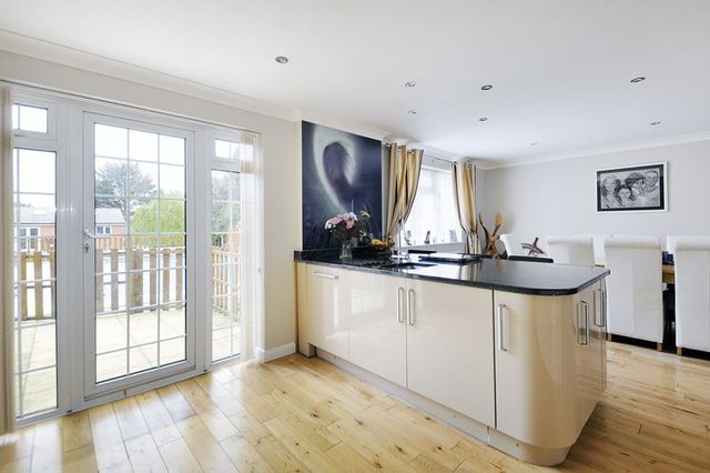  Image of 6 bedroom Detached house for sale in Mill Lane Findon Valley Worthing BN13 at Mill Lane  Worthing, BN13 3DH