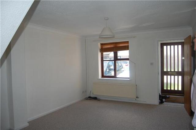  Image of 2 bedroom End of Terrace to rent in Millbrook Gardens Cheltenham GL50 at Gloucestershire, GL50 3RQ