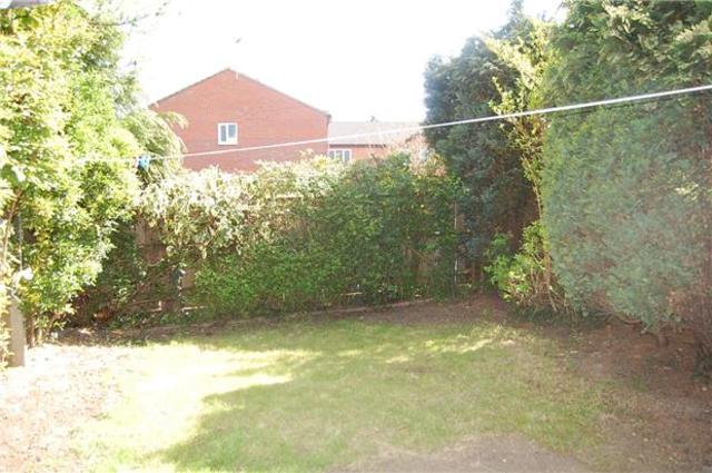  Image of 2 bedroom End of Terrace to rent in Millbrook Gardens Cheltenham GL50 at Gloucestershire, GL50 3RQ