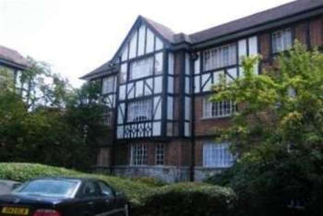  Image of 2 bedroom Flat to rent in Elmfield West Block Millbrook Road East Southampton SO15 at Southampton, SO15 1JA