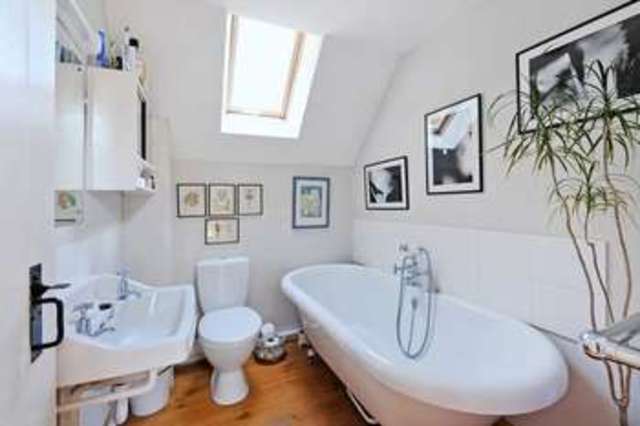  Image of 3 bedroom Detached house for sale in East Knoyle Salisbury SP3 at Milton East Knoyle, Salisbury, SP3 6BL