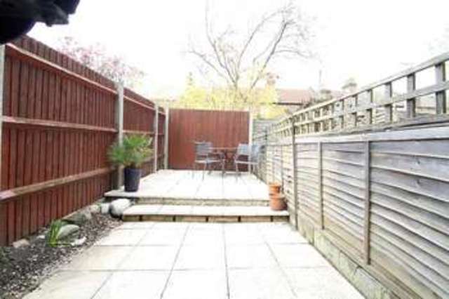  Image of 2 bedroom Detached house to rent in Morland Road Addiscombe Croydon CR0 at Croydon, CR0 6HB