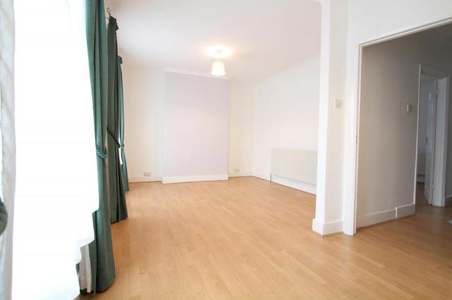  Image of 2 bedroom Detached house to rent in Morland Road Addiscombe Croydon CR0 at Croydon, CR0 6HB