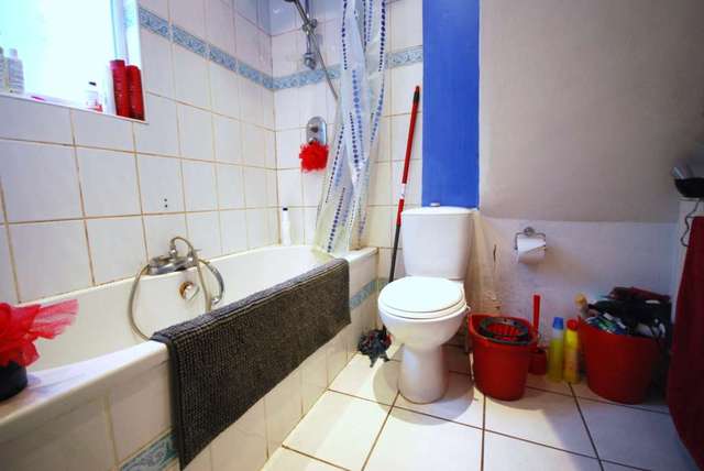  Image of 2 bedroom Maisonette for sale in Morley Road London E10 at Morley Road Leyton London, E10 6LH