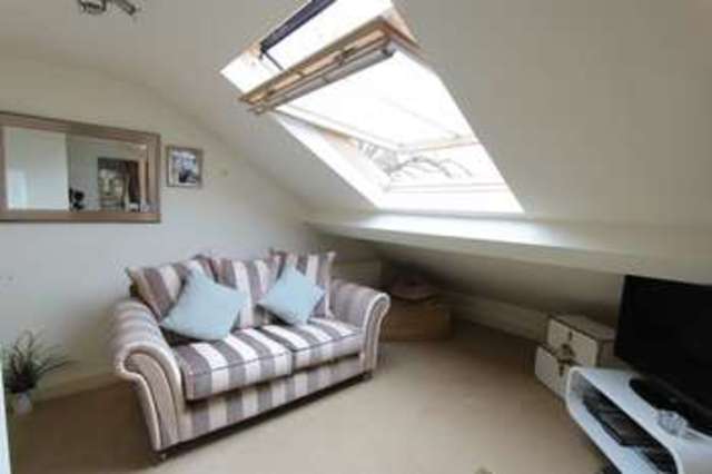  Image of 1 bedroom Flat for sale in Morley