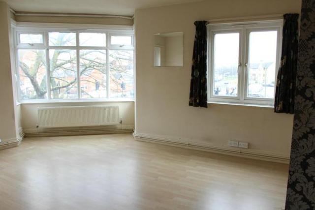  Image of 3 bedroom Maisonette to rent in Rectory Wood Harlow CM20 at CHELMSFORD, CM20 1RF