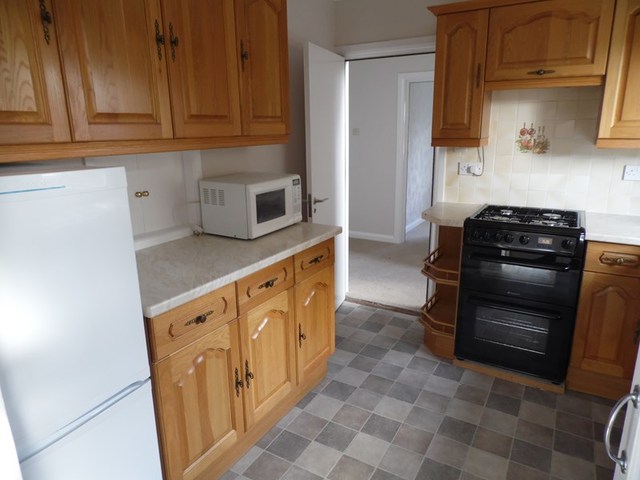  Image of 3 bedroom Detached house to rent in Mound Close Gosport PO12 at Mound Close  Gosport, PO12 3QA