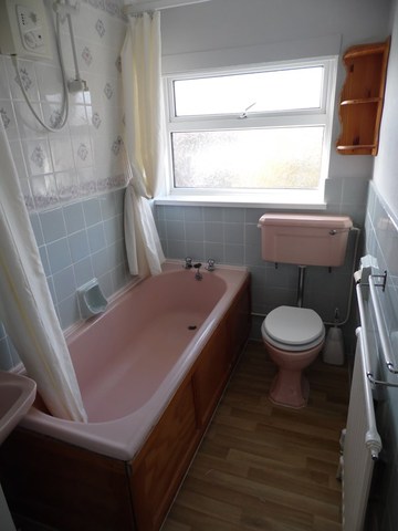  Image of 3 bedroom Detached house to rent in Mound Close Gosport PO12 at Mound Close  Gosport, PO12 3QA
