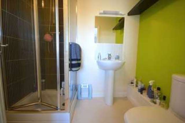  Image of 4 bedroom Semi-Detached house to rent in Moundsley Grove Kings Heath Birmingham B14 at Moundsley Grove Kings Heath Birmingham, B14 4RE