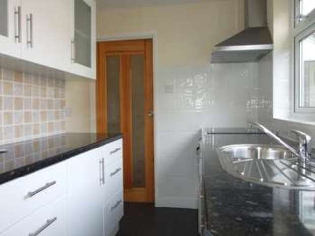  Image of 2 bedroom Terraced house to rent in Mount Pleasant Reading RG1 at Reading Berkshire Reading, RG1 2TF