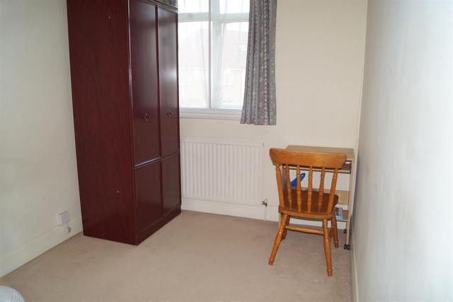  Image of 5 bedroom Semi-Detached house for sale in Munster Avenue Hounslow TW4 at Hounslow  Hounslow, TW4 5BG