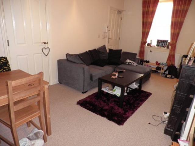  Image of 2 bedroom Flat to rent in Naishs Street Frome BA11 at Frome Somerset Frome, BA11 3FD