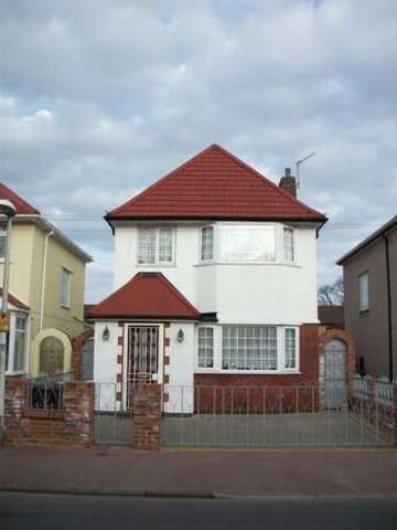  Image of 4 bedroom Detached house for sale in Naseby Road Dagenham RM10 at Naseby Road  Dagenham, RM10 7JR