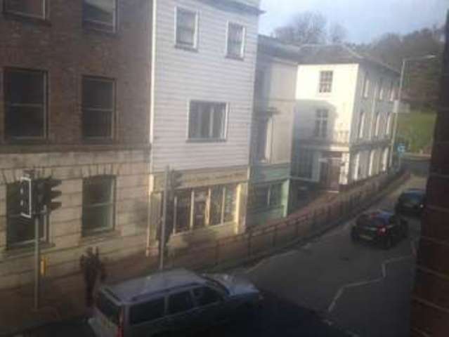  Image of 1 bedroom Flat to rent in Nevill Street Tunbridge Wells TN2 at Tunbridge Wells Kent Pembury, TN2 5RU