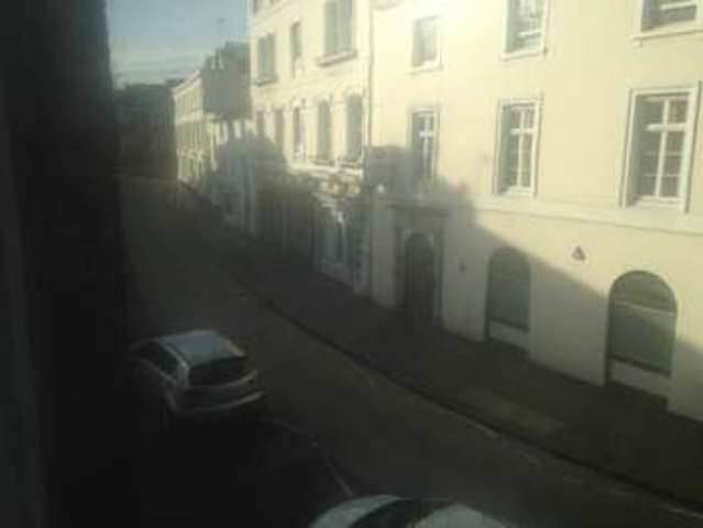  Image of 1 bedroom Flat to rent in Nevill Street Tunbridge Wells TN2 at Tunbridge Wells Kent Pembury, TN2 5RU