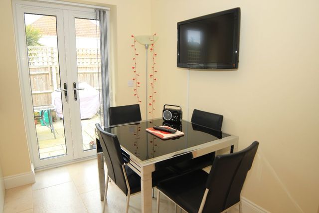  Image of 2 bedroom Bungalow for sale in Blackfield Road Blackfield Southampton SO45 at New Road  Blackfield, Southampton, SO45 1WD