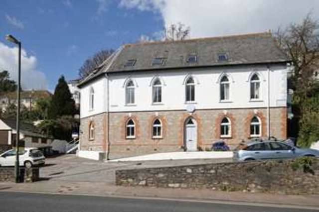  Image of 2 bedroom Flat to rent in New Road Brixham TQ5 at New Road  Brixham, TQ5 8NL