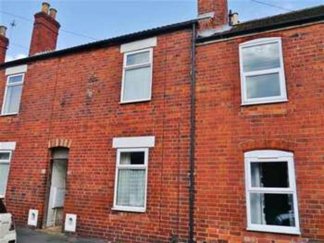  Image of 3 bedroom Terraced house for sale in New Street Grantham NG31 at Manthorpe, NG31 8BB