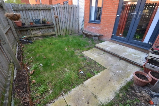  Image of 3 bedroom Terraced house to rent in Newcastle Street Manchester M15 at NEWCASTLE STREET HULME M15 6HF MANCHESTER, M15 6HF