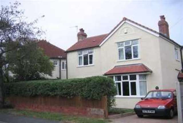  Image of 3 bedroom Detached house to rent in Newcombe Road Westbury-on-Trym Bristol BS9 at Bristol, BS9 3QS