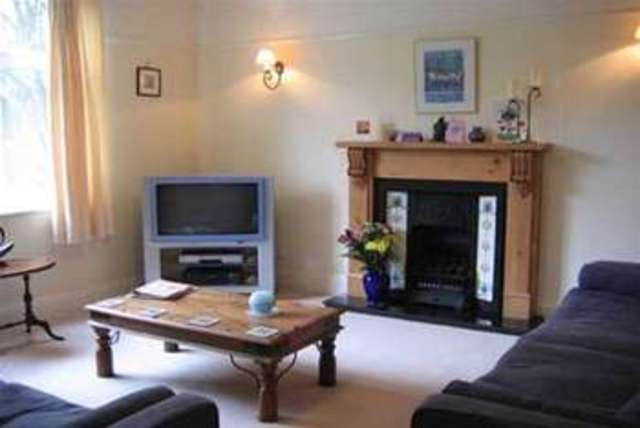  Image of 3 bedroom Detached house to rent in Newcombe Road Westbury-on-Trym Bristol BS9 at Bristol, BS9 3QS