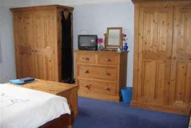  Image of 3 bedroom Detached house to rent in Newcombe Road Westbury-on-Trym Bristol BS9 at Bristol, BS9 3QS