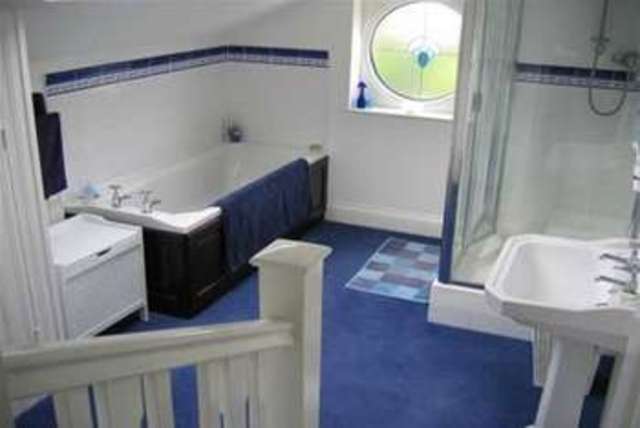  Image of 3 bedroom Detached house to rent in Newcombe Road Westbury-on-Trym Bristol BS9 at Bristol, BS9 3QS