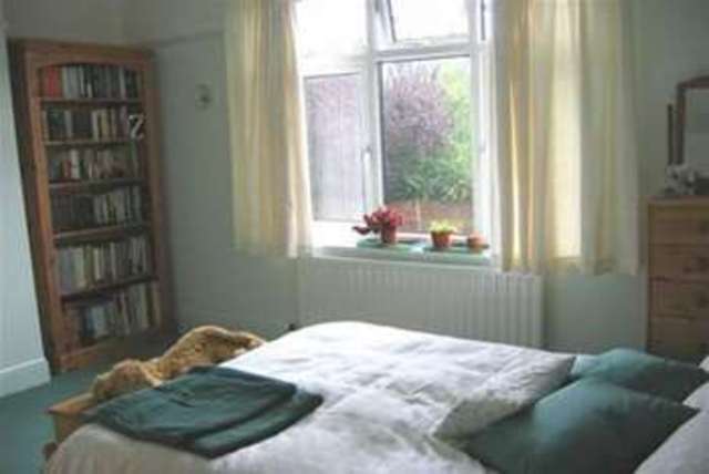  Image of 3 bedroom Detached house to rent in Newcombe Road Westbury-on-Trym Bristol BS9 at Bristol, BS9 3QS