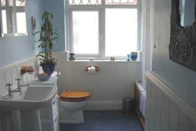  Image of 3 bedroom Detached house to rent in Newcombe Road Westbury-on-Trym Bristol BS9 at Bristol, BS9 3QS