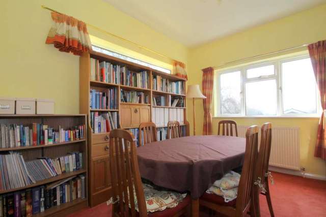  Image of 5 bedroom Detached house for sale in Newell Road Hemel Hempstead HP3 at Newell Road  Hemel Hempstead, HP3 9PD