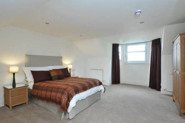  Image of 3 bedroom Flat to rent in Newington Road Edinburgh EH9 at Newington Edinburgh Edinburgh, EH9 1QN